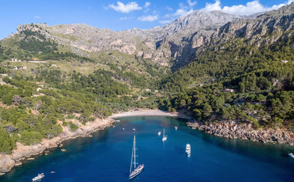 Activities in Cala Tuent 